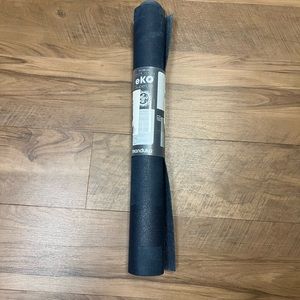 Manduka EKO® SUPERLITE TRAVEL YOGA MAT 1.5MM